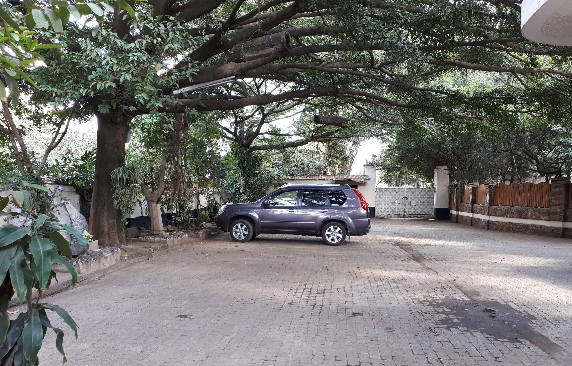 Bermuda Garden Hotel Nairobi Exterior photo